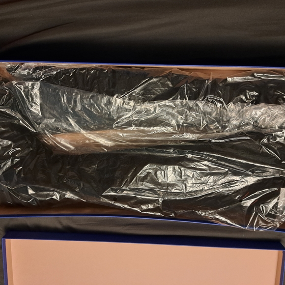 Black Over-the-Knee Women’s Boots - Picture 4 of 8